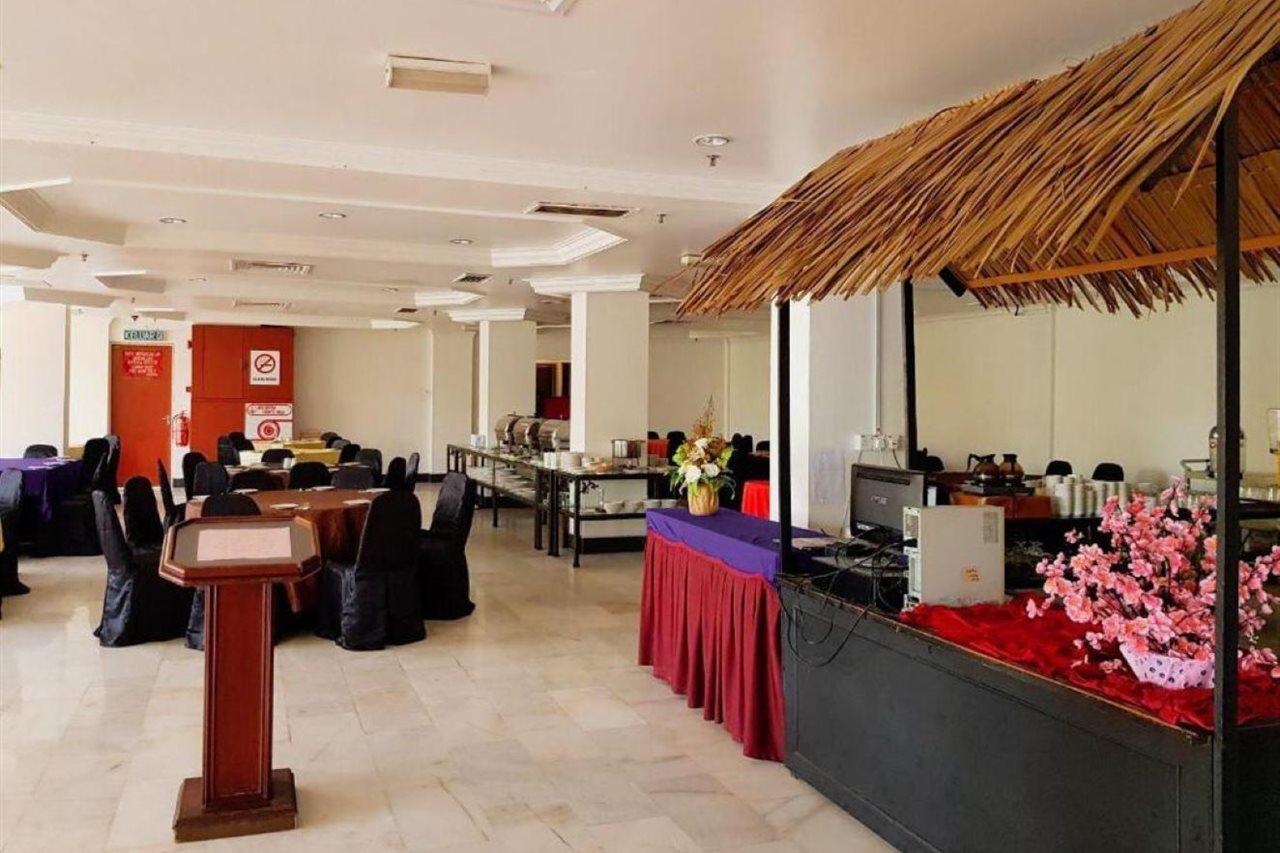 Hotel Grand Crystal Alor Setar Extérieur photo