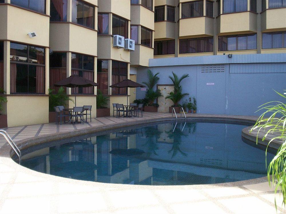 Hotel Grand Crystal Alor Setar Extérieur photo