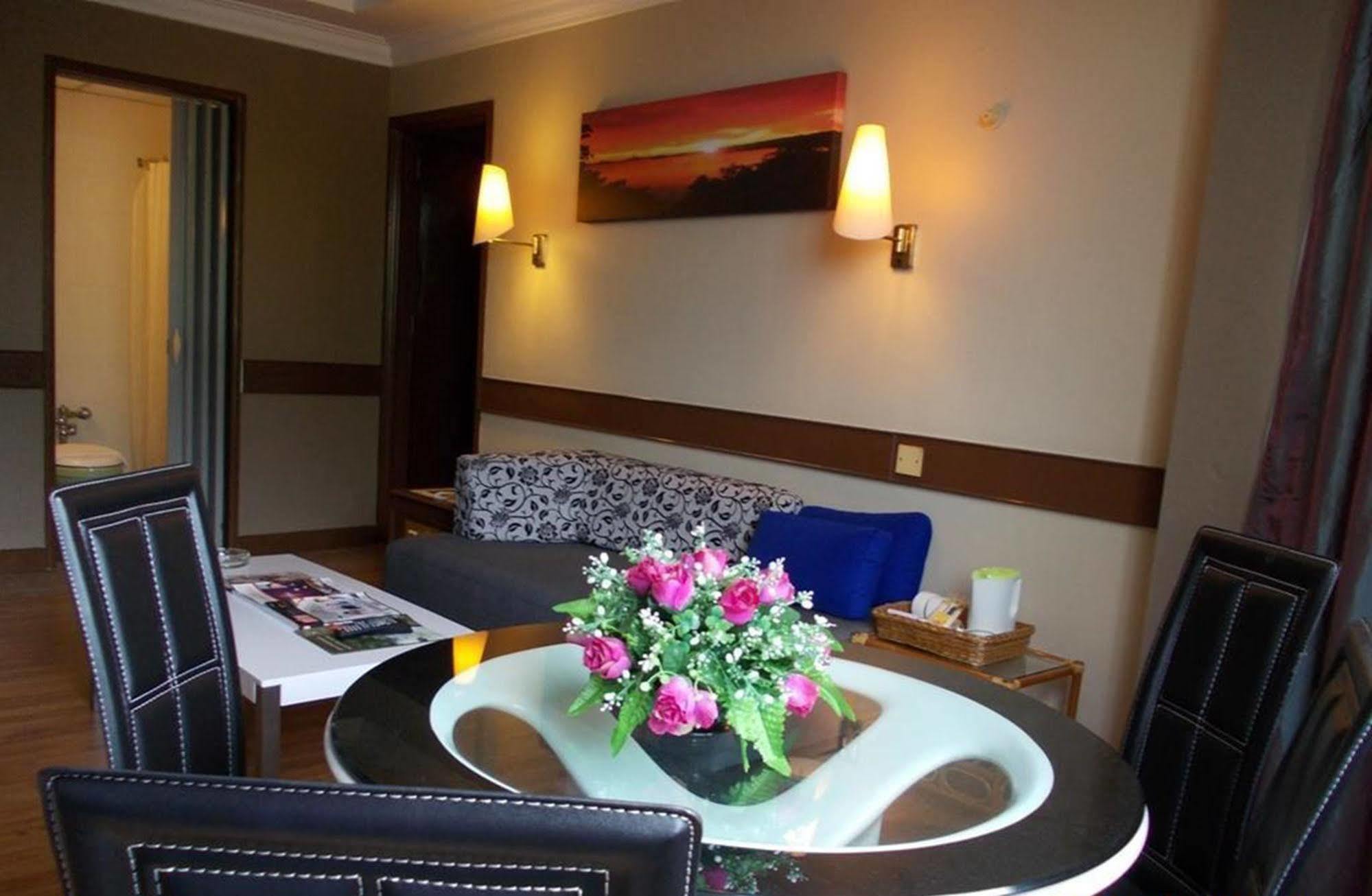 Hotel Grand Crystal Alor Setar Extérieur photo
