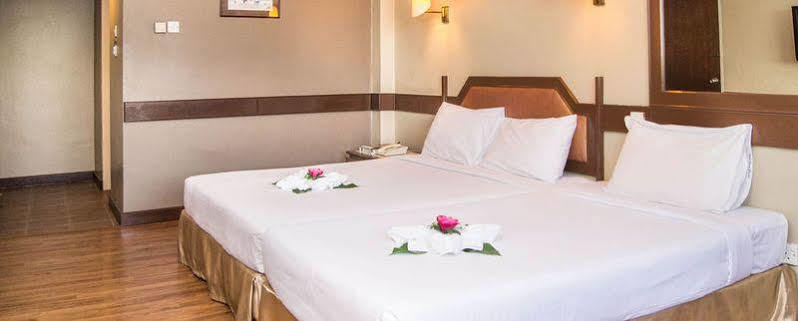 Hotel Grand Crystal Alor Setar Extérieur photo